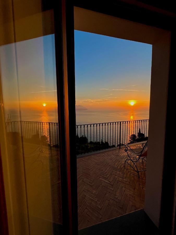 Villa Alba D'Oro - Historic Luxury Villa อามาลฟี ภายนอก รูปภาพ