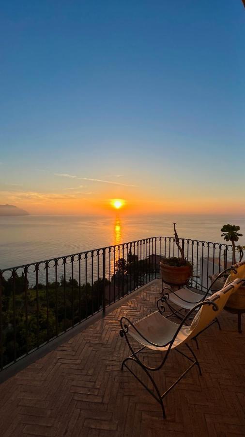Villa Alba D'Oro - Historic Luxury Villa อามาลฟี ภายนอก รูปภาพ